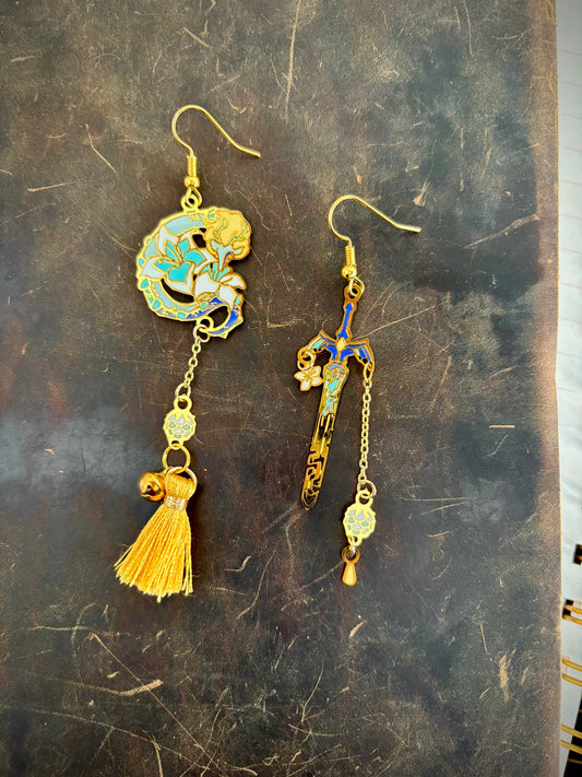 botw/totk inspired | Zelink | thin/light double sided enamel earrings