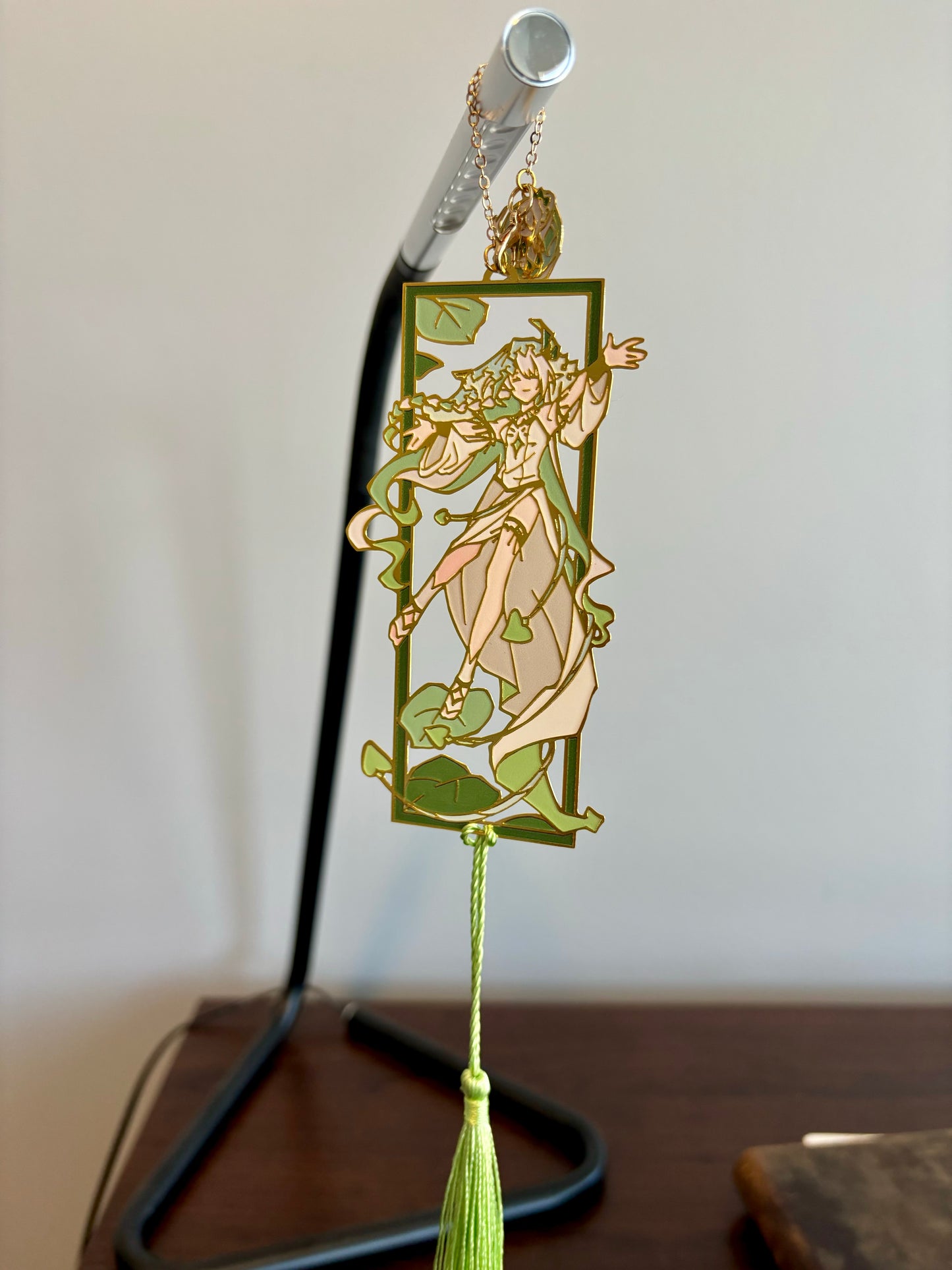 Nahida Buer Greater Lord Rukkhadevata Sumera | Genshin Impact | Enamel Bookmark / Charm | 11x4cm