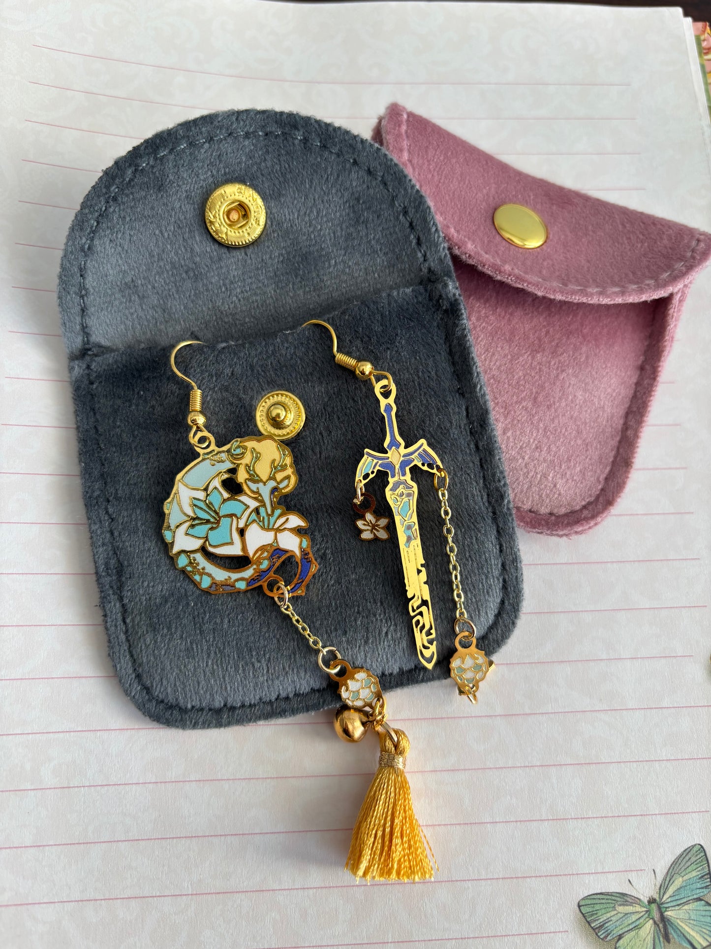 botw/totk inspired | Zelink | thin/light double sided enamel earrings